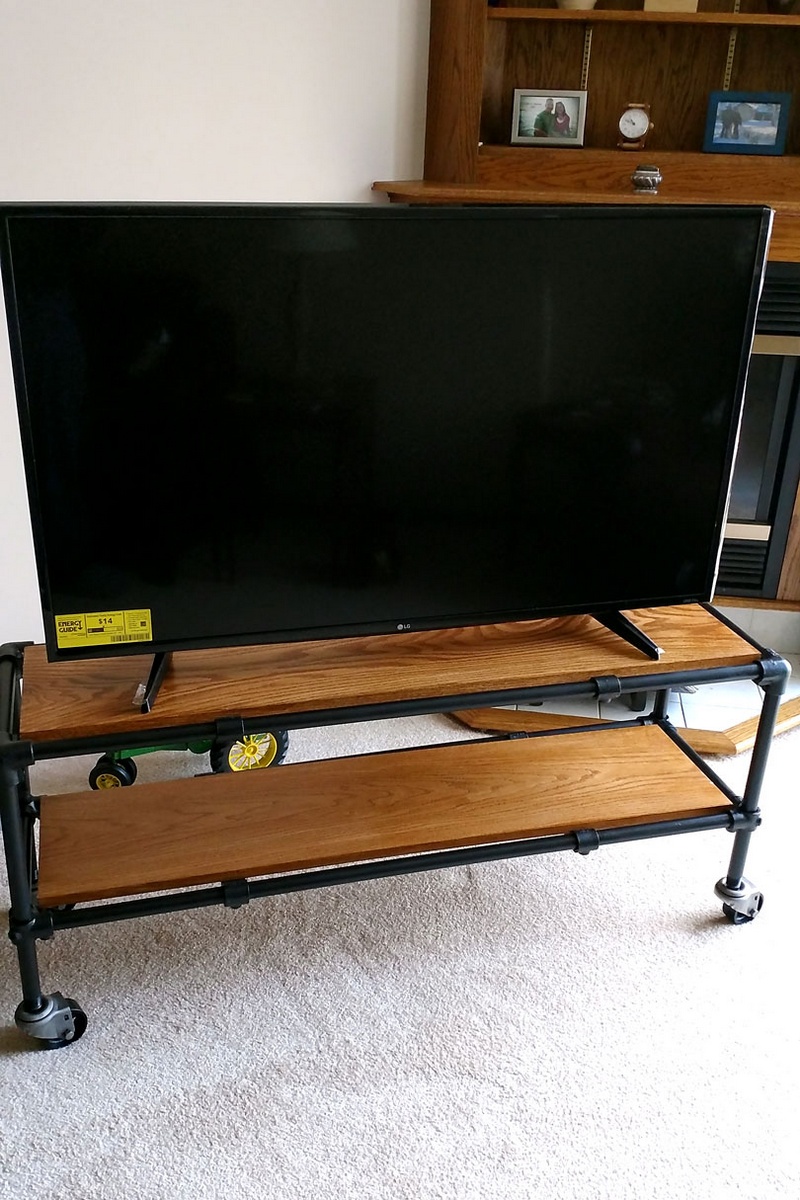 31 Homemade DIY Tv Stand Ideas - Susie Harris