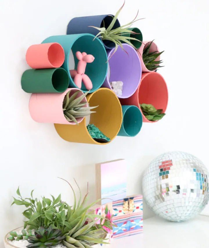 22 DIY Wall Organizer Ideas That Will Keep Your Home Pretty